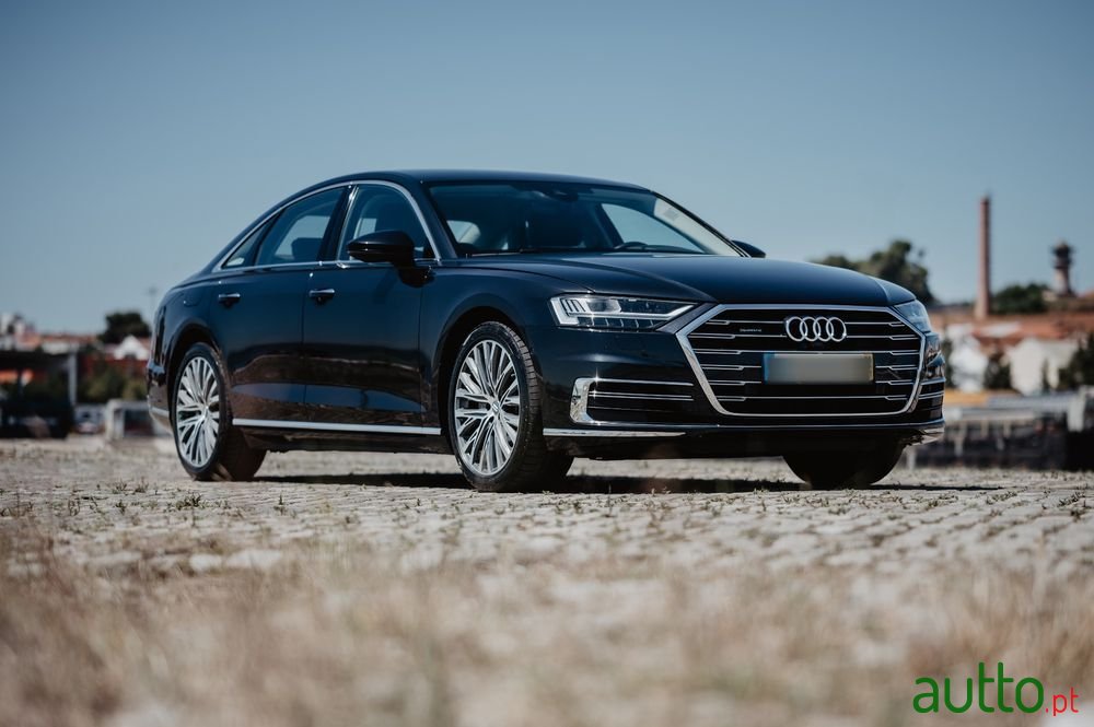 2020' Audi A8 photo #1
