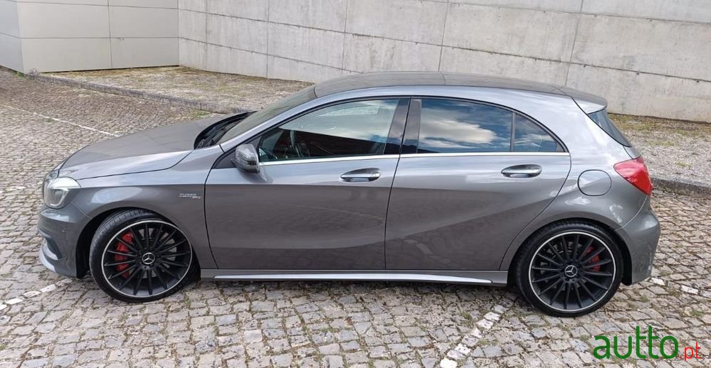 2014' Mercedes-Benz Classe A 4-Matic photo #6