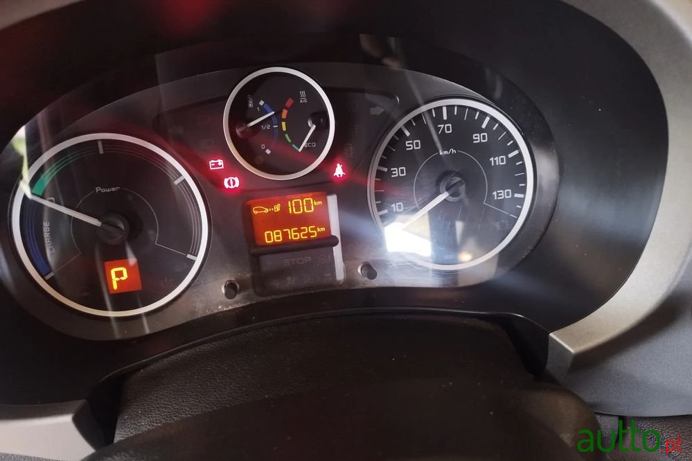 2020' Peugeot E-Partner photo #5