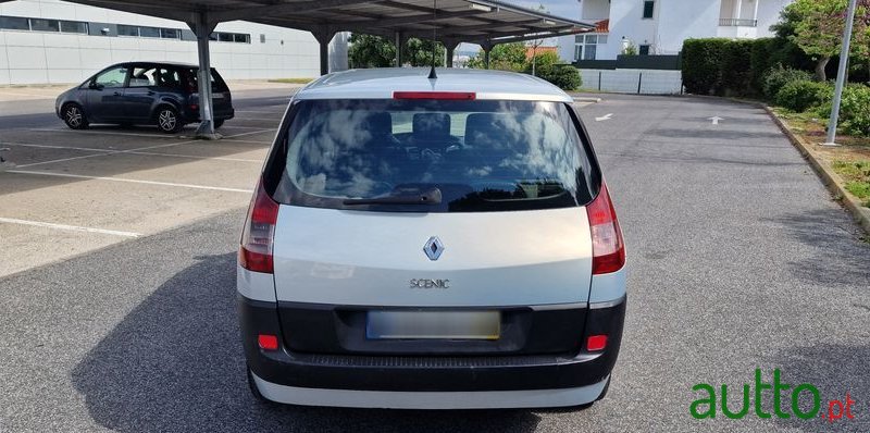 2004' Renault Grand Scenic photo #4