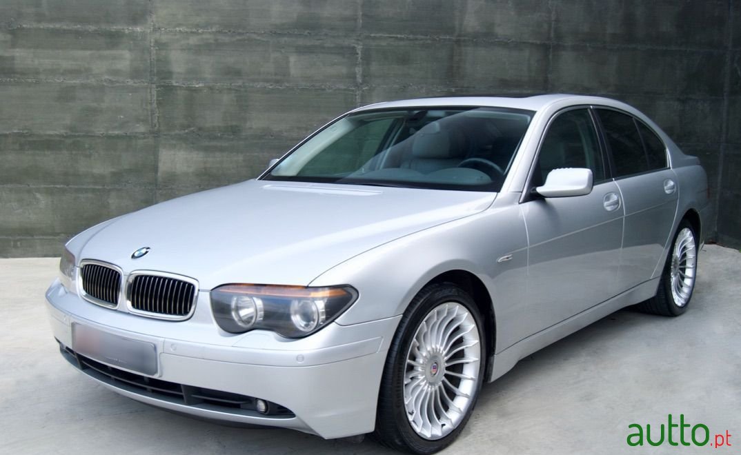 2001' BMW 735 photo #3