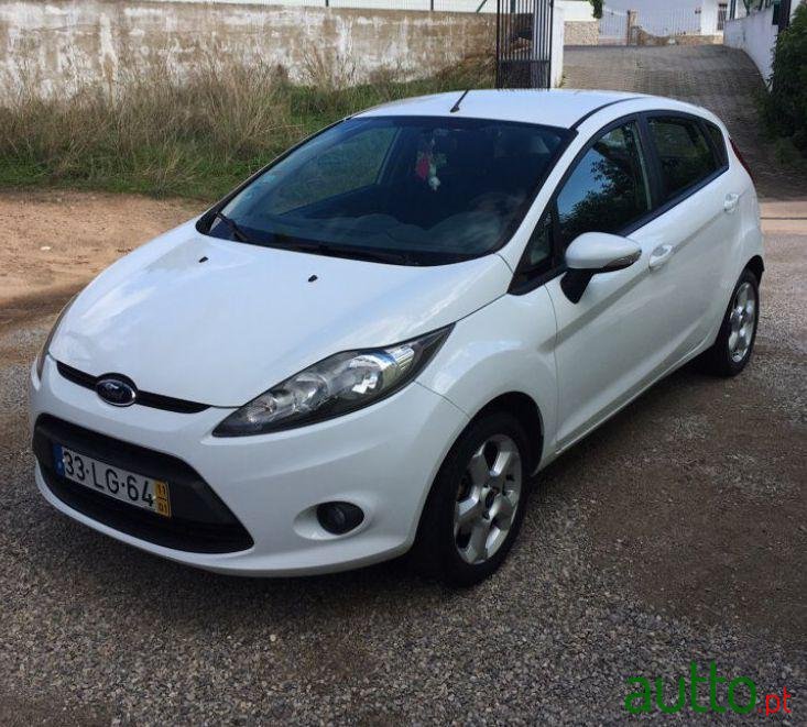 2011' Ford Fiesta 1.25 Trend photo #1