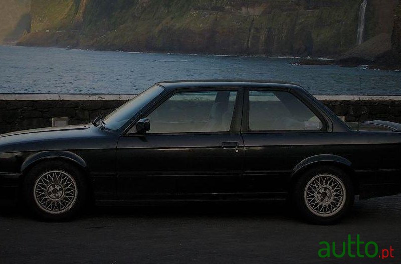 1990' BMW 318 E30 318 Is photo #1