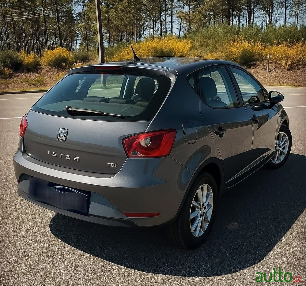 2014' SEAT Ibiza 1.2 Tdi Style photo #2