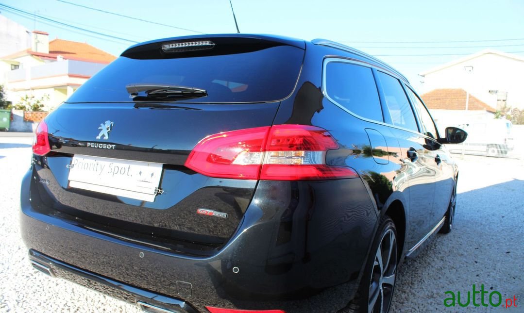 2017' Peugeot 308 Sw photo #4