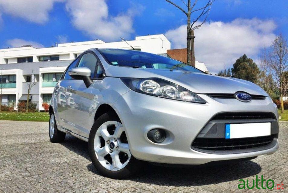2010' Ford Fiesta 1.4 Tdci photo #1