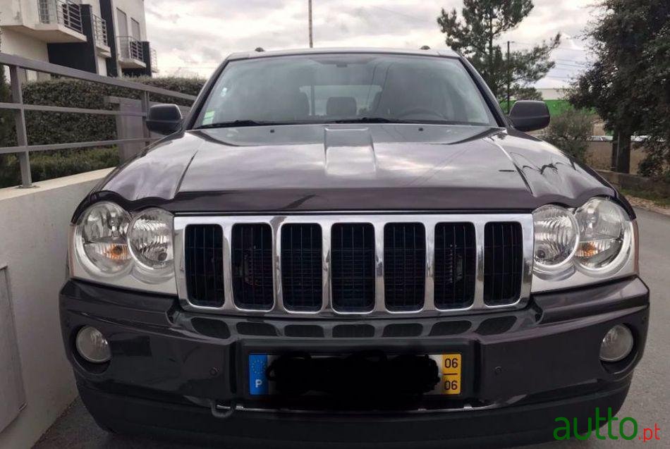 2006' Jeep Grand Cherokee Limited photo #1