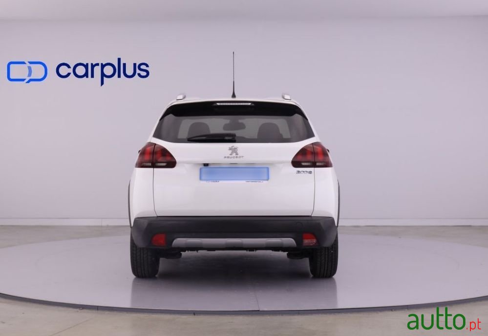 2018' Peugeot 2008 1.2 Puretech Allure photo #6