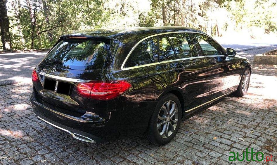 2016' Mercedes-Benz C-220 photo #3