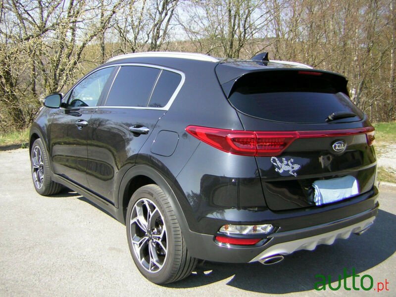2019' Kia Sportage photo #2