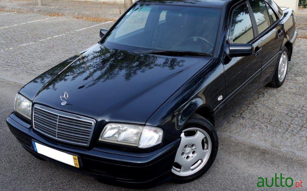 1998' Mercedes-Benz CDI Classic photo #1