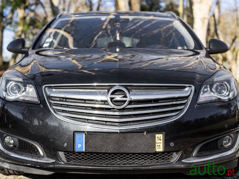 2014' Opel Insignia Sports Tourer photo #4