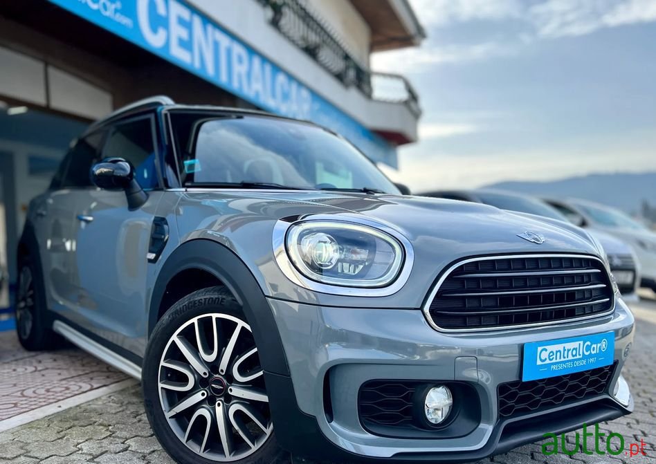 2018' MINI Countryman photo #1