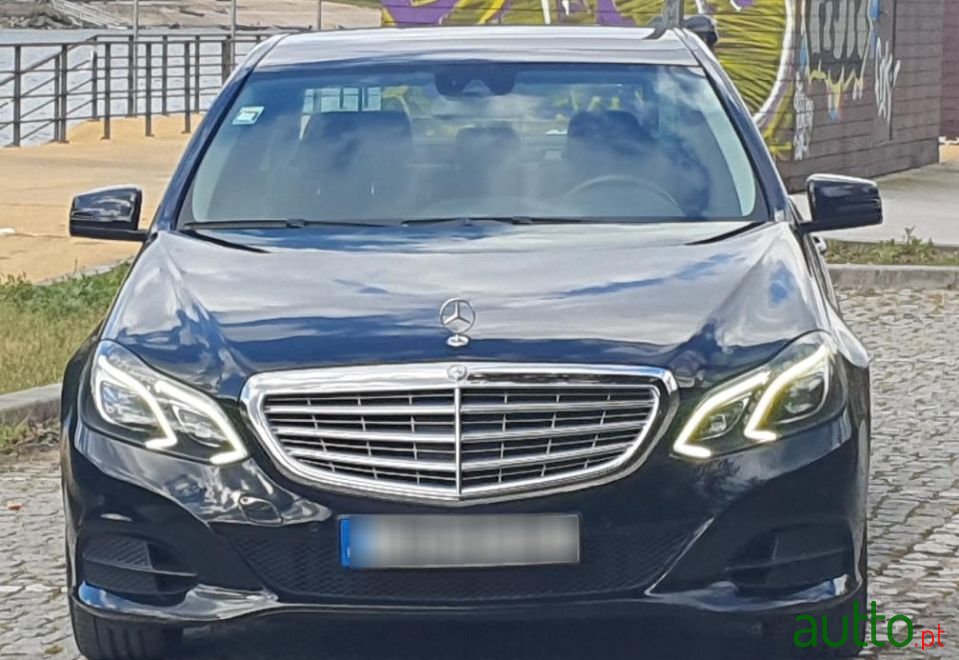 2014' Mercedes-Benz E-220 photo #3