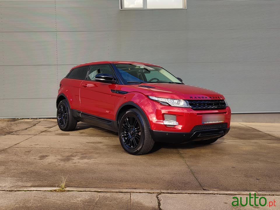 2011' Land Rover Range Rover photo #1