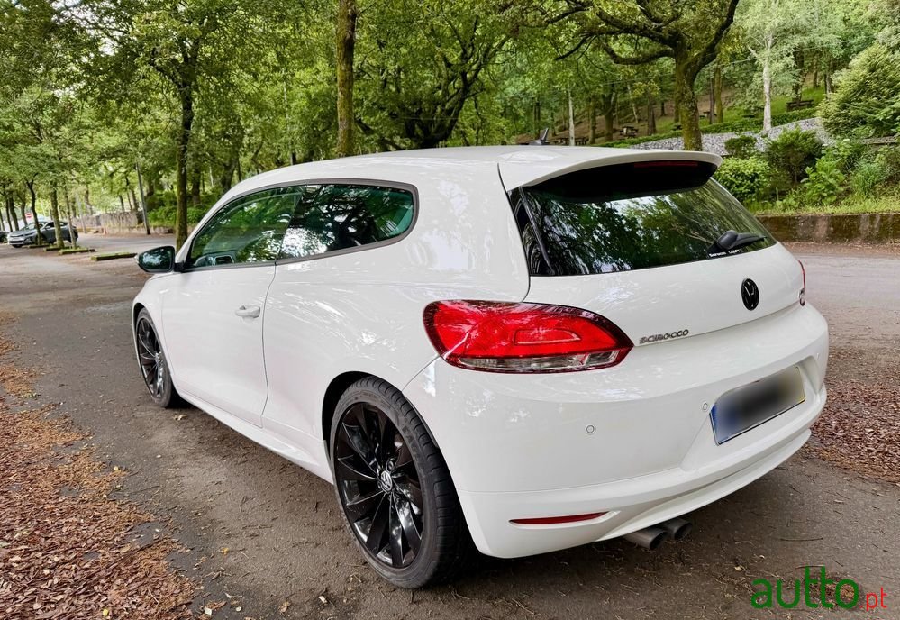 2010' Volkswagen Scirocco photo #6