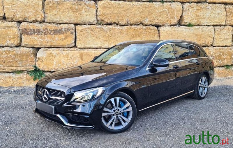 2016' Mercedes-Benz C 350 E photo #2