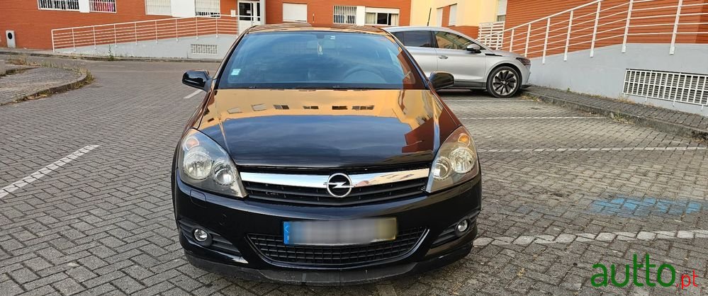 2007' Opel Astra Gtc 1.7 Cdti photo #1