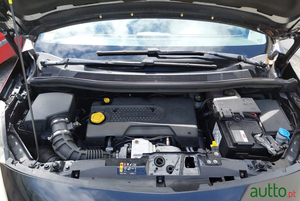 2013' Opel Meriva 1.3 Cdti Cosmo S/S photo #6