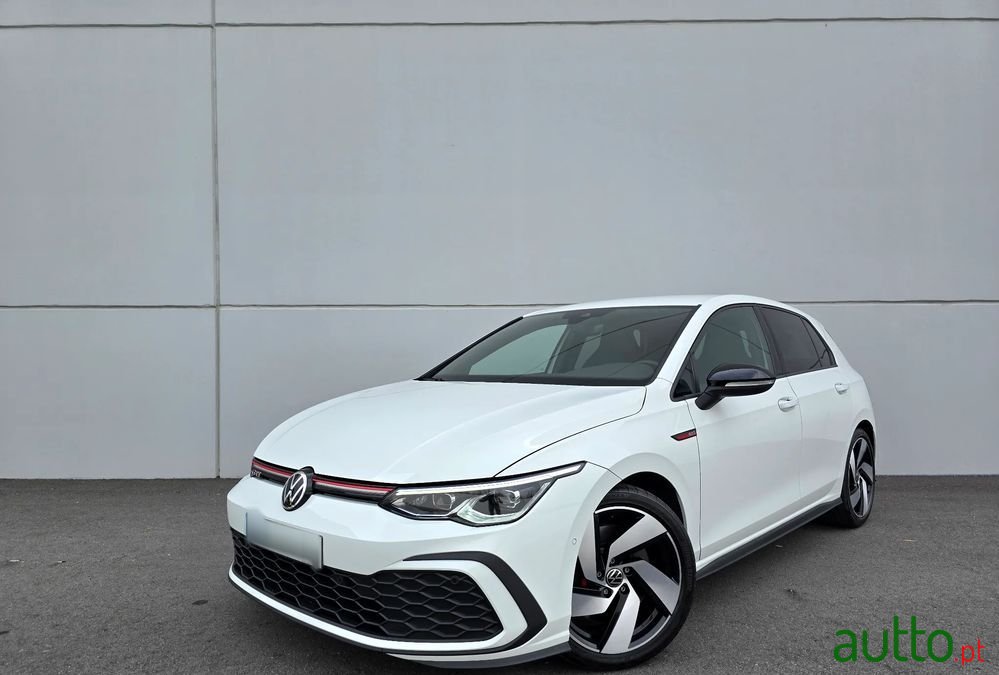 2021' Volkswagen Golf 2.0 Tsi Gti Dsg photo #1