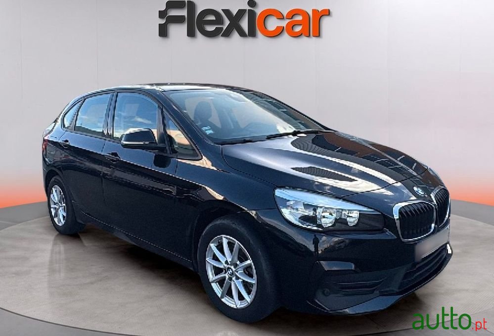 2020' BMW Série 2 D Advantage photo #1