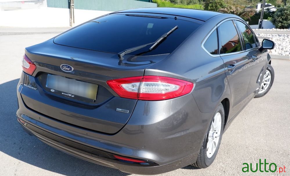 2017' Ford Mondeo photo #4