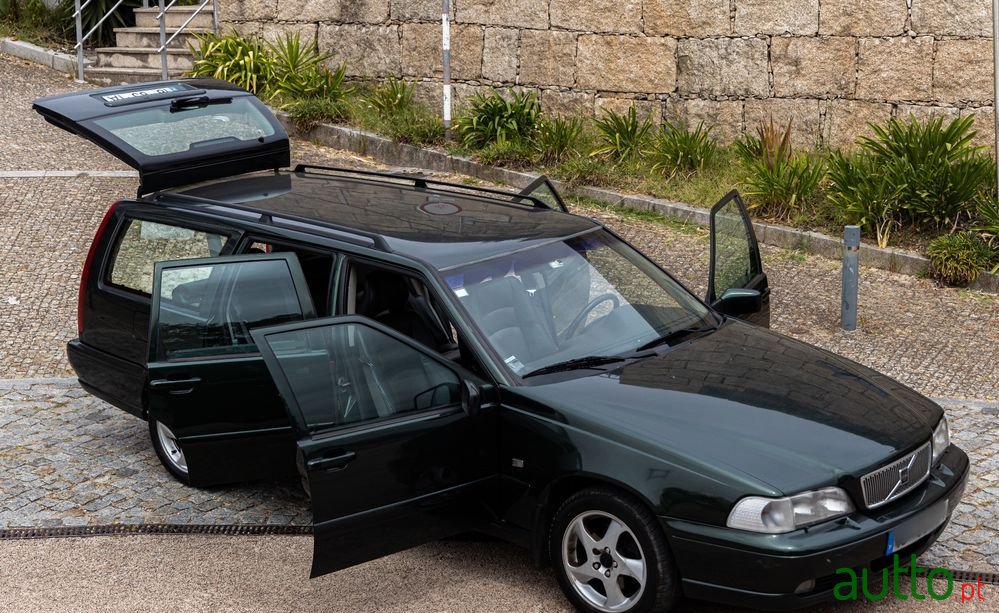 1997' Volvo V70 Glt photo #1