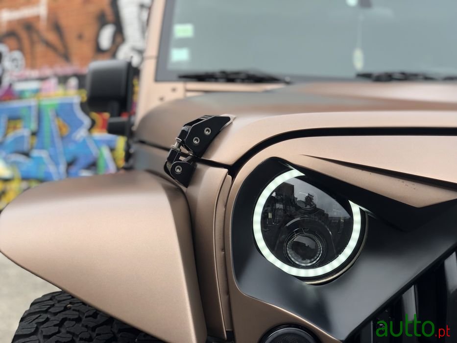 2008' Jeep Wrangler photo #3