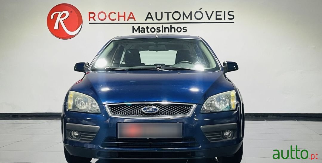 2005' Ford Focus Sw photo #2