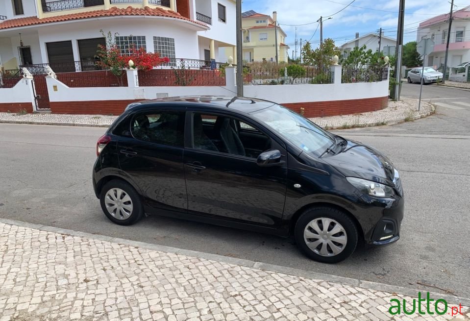 2014' Peugeot 108 photo #6