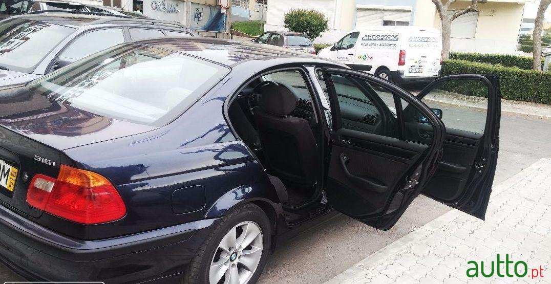 2000' BMW 316 photo #2