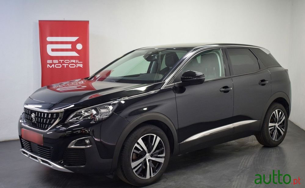 2020' Peugeot 3008 photo #2