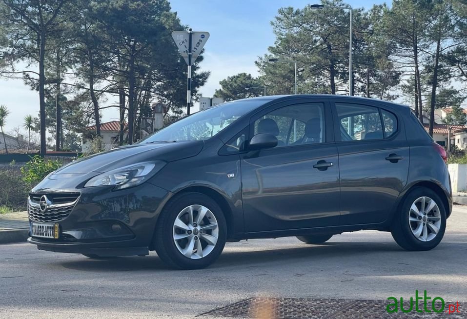2017' Opel Corsa photo #6