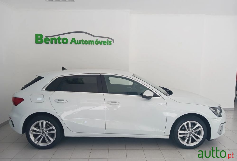 2022' Audi A3 Sportback photo #1