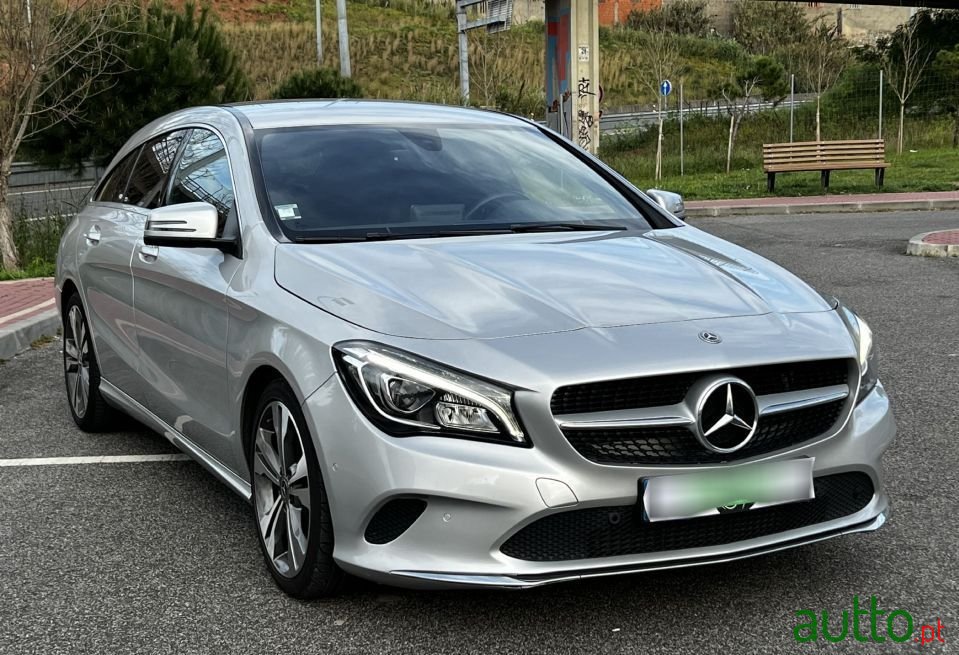 2017' Mercedes-Benz Cla-180 photo #6