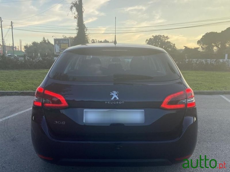 2020' Peugeot 308 Sw photo #3