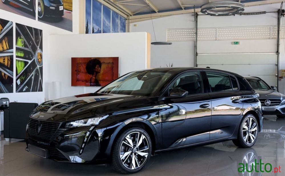 2022' Peugeot 308 photo #1