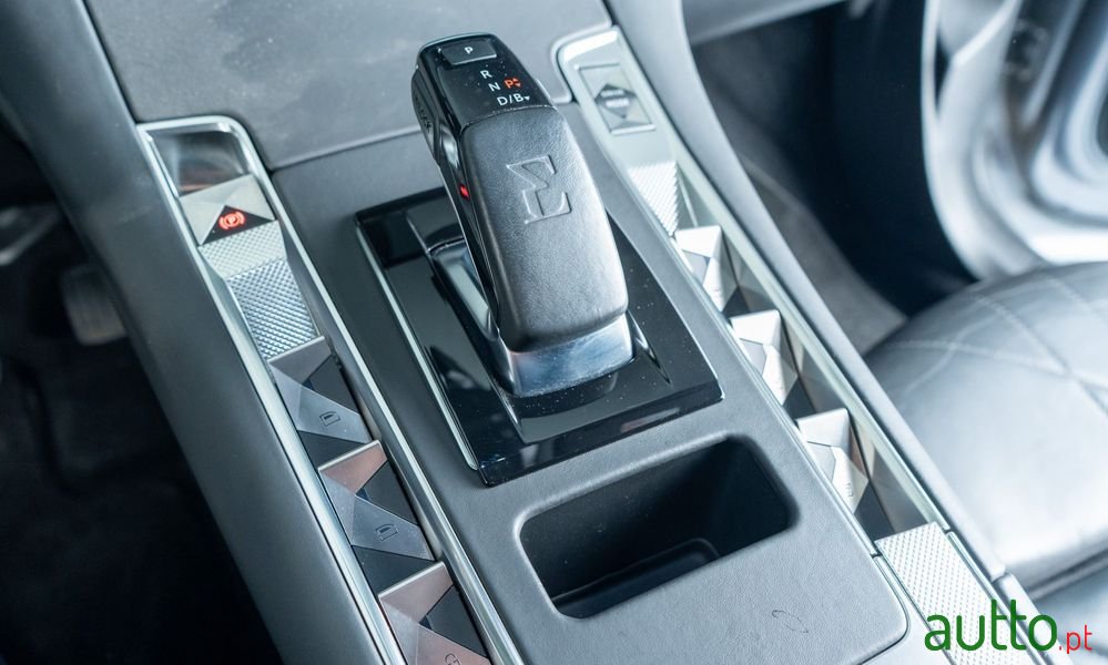 2020' DS Automobiles Ds7 Crossback photo #6