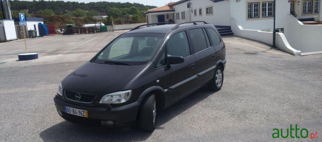 1999' Opel Zafira photo #2