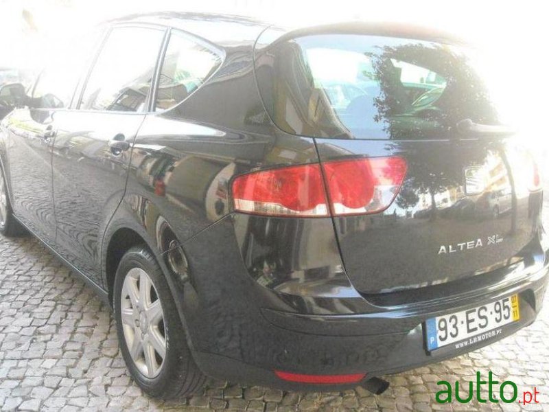 2007' SEAT Altea photo #2