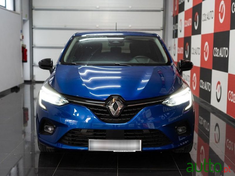2021' Renault Clio photo #2