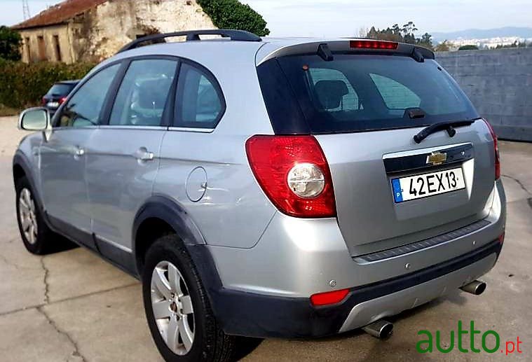 2007' Chevrolet Captiva photo #3