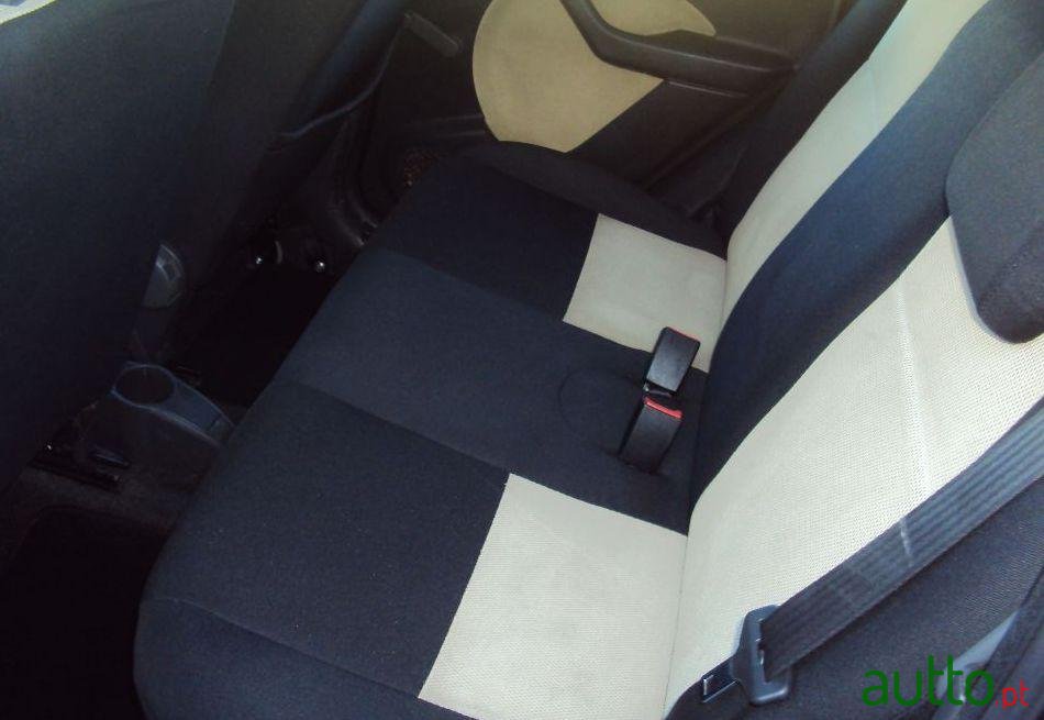 2010' Fiat Panda photo #3