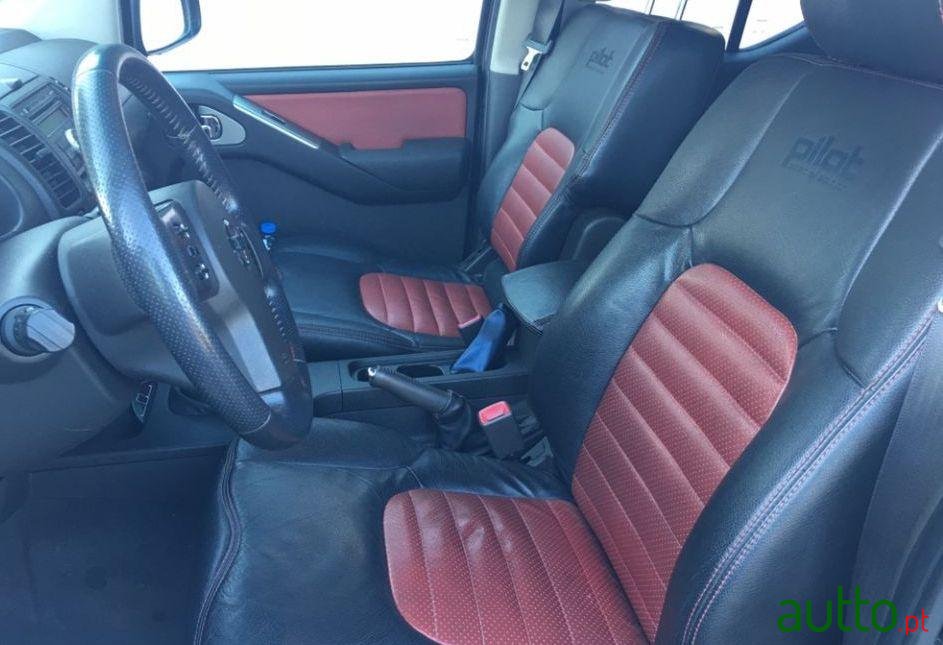 2007' Nissan Navara photo #1