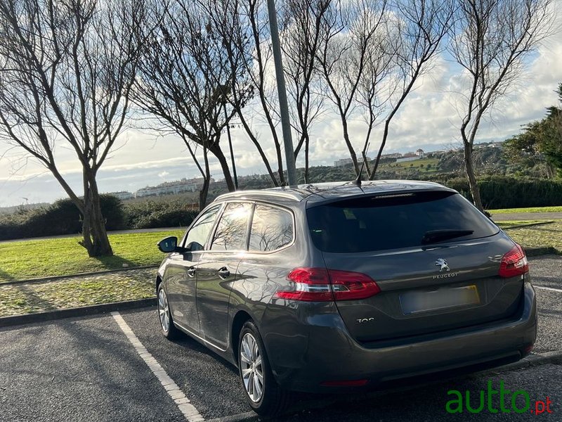 2019' Peugeot 308 Sw photo #5