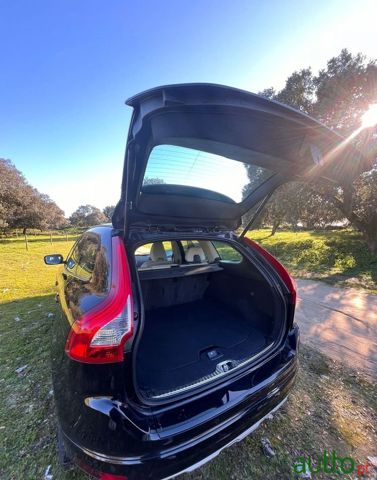 2017' Volvo Xc 60 2.0 D3 Momentum photo #6