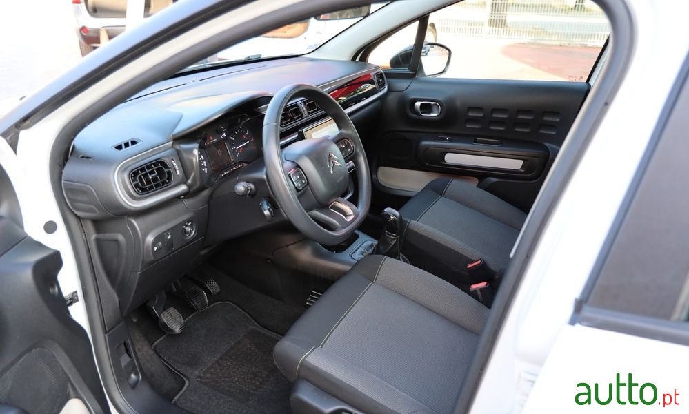 2019' Citroen C3 photo #5