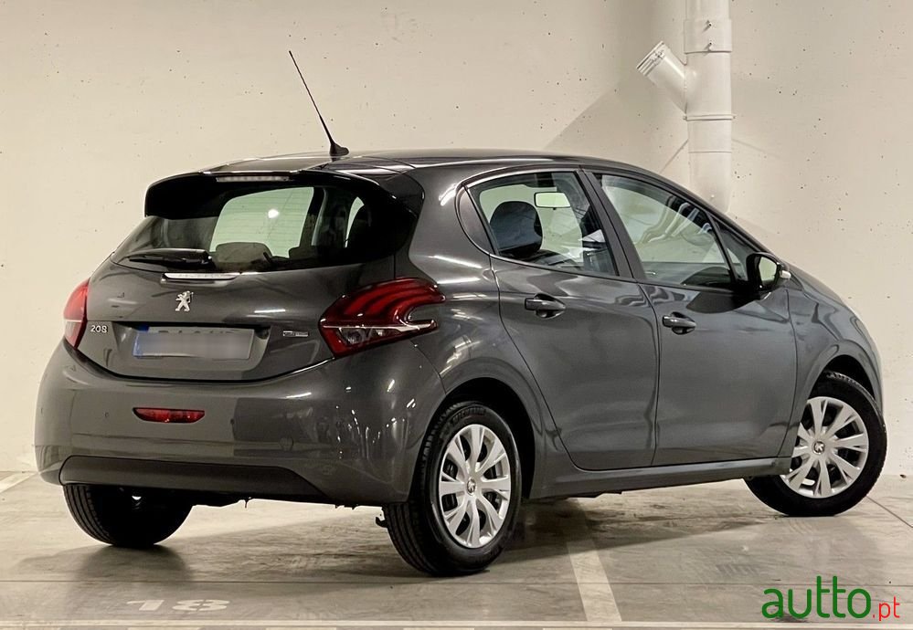 2017' Peugeot 208 photo #4