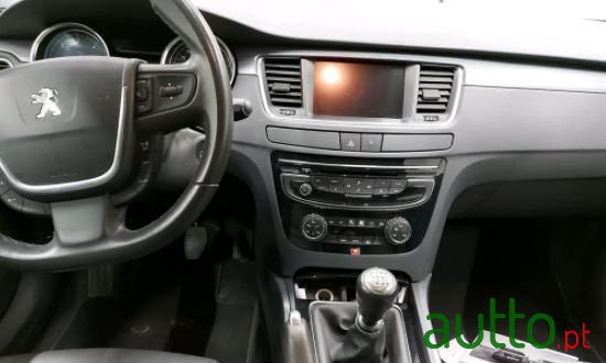 2016' Peugeot 508 Sw photo #6