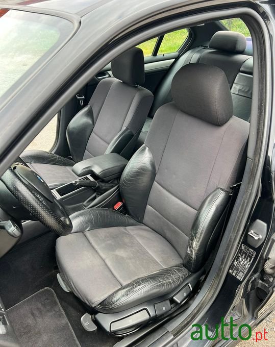 2001' BMW 320 photo #4